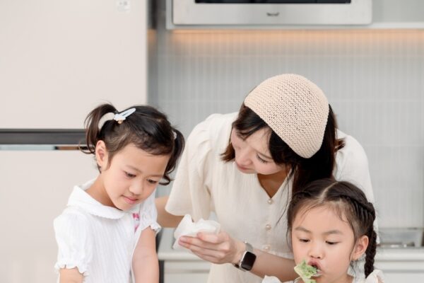 LINE_ALBUM_บ้านรหัส MR_241211_22