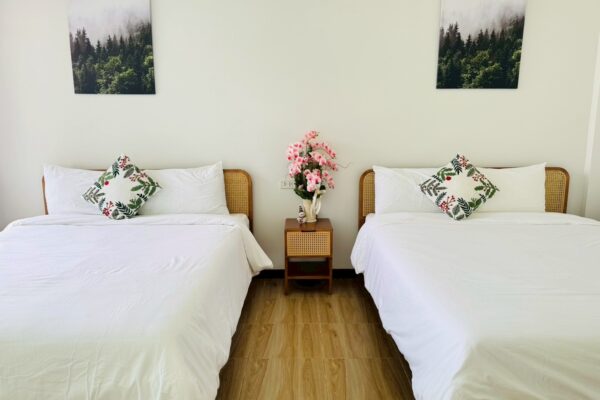 LINE_ALBUM_PHR_250930_23