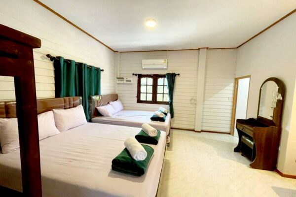 LINE_ALBUM_บ้านรหัส PCH7_260323_11