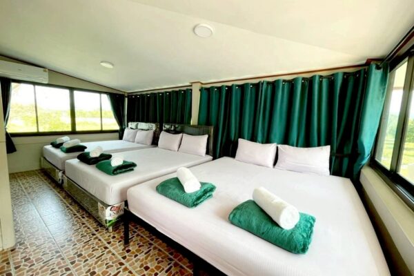 LINE_ALBUM_บ้านรหัส PCH7_260323_14