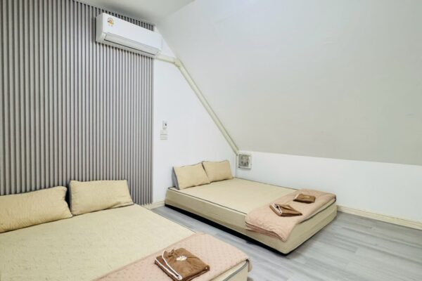 LINE_ALBUM_บ้านรหัส NY-3_260919_25